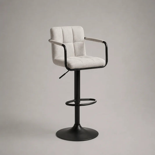 Tabouret de bar réglable avec accoudoirs en polyester beige structure en acier noir base ronde 55 x 53 x 92 à 112 cm