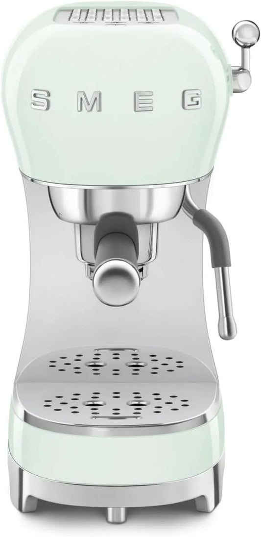 Smeg machine à café ECF02PGEU, Réservoir d'Eau 1 L, 4 Fonctions Expresso, puissance 1350W, Porte Filtre, Expresso Manuelle, Plateau Amovible